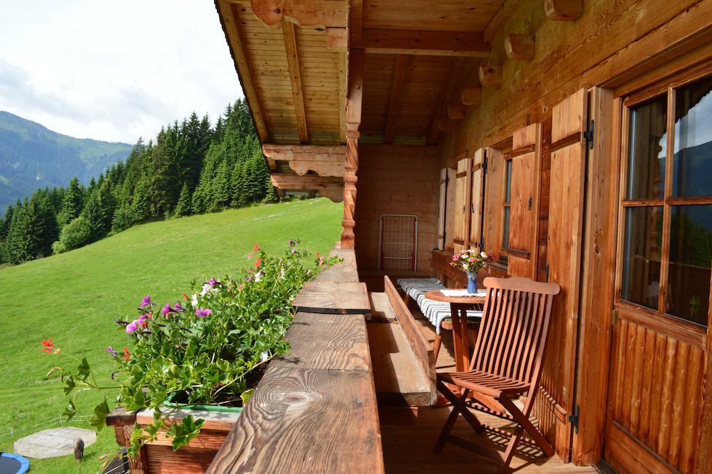 ホップフガルテン・イム・ブリクセンタール Biobauernhof Flecklヴィラ 部屋 写真